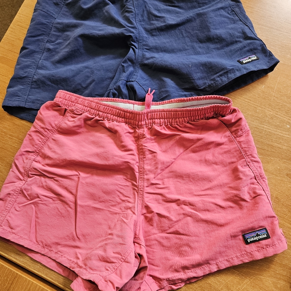 Pair of women XS Patagonia shorts.